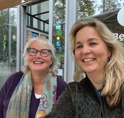 De onderwijsoase, een podcast van Mirjam Gilhuis en Bregje Pel